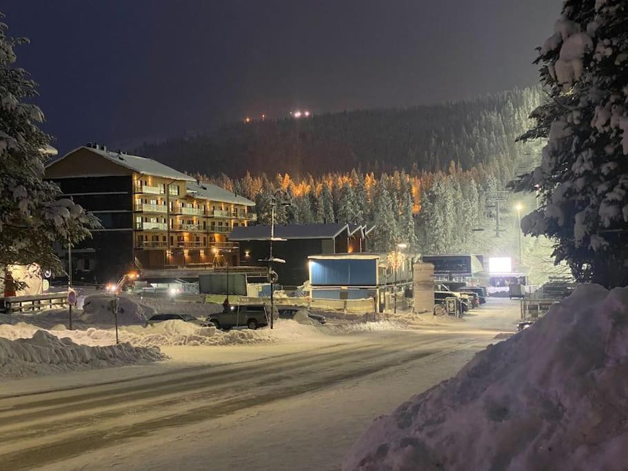 Levi Diamonds Luxury Ski-In&Out &Private Jacuzzi Sirkka Exteriör bild